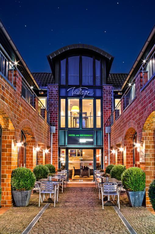 Village Hotel 4*